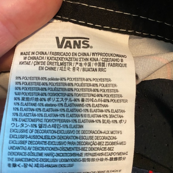 Vans Shorts - Picture 8 of 8